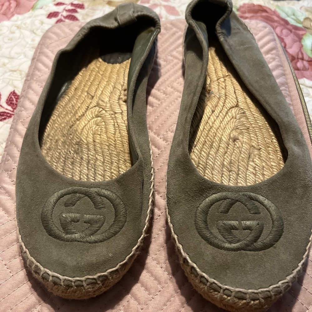 Gucci KENDRA PALM GREEN slip ons